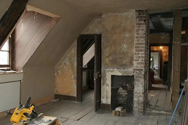 Eclectic Deptford house , A631 (photo 49)