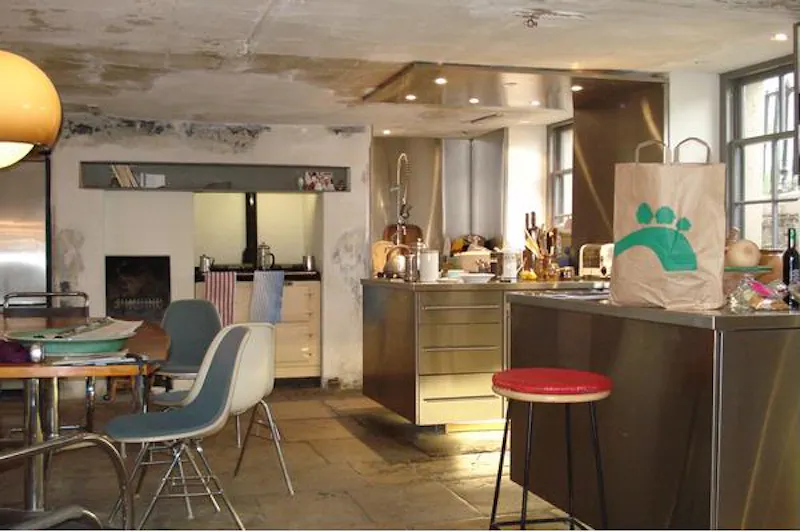 Eclectic Deptford house , A631 (photo 15)