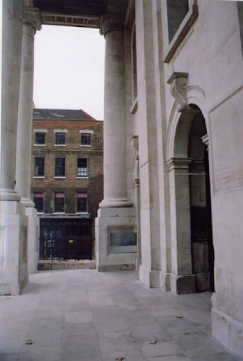 Hawksmoor Spitalfields church, CH79 (photo 14)