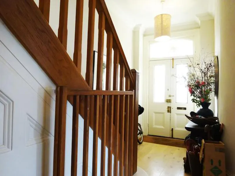 Contemporary Kew house, B1006 (photo 19)