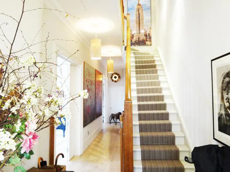 Staircase at Contemporary Kew house, B1006 (photo 21)