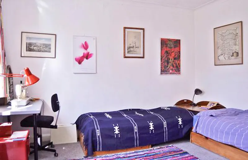 Bedroom at Art Deco Wimbledon house, D1341 (photo 28)