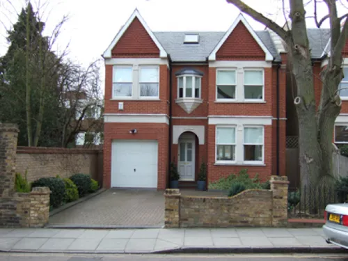 Big detached Hanwell house, B1404