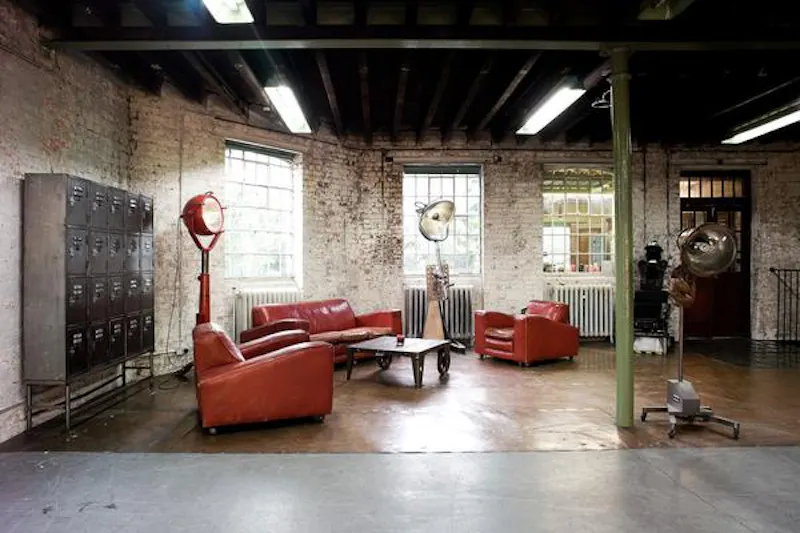 Stoke Newington warehouse, F832 (photo 3)