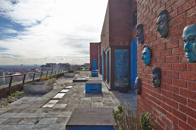 Roof terrace at Swiss Cottage penthouse flat, F706 (photo 11)