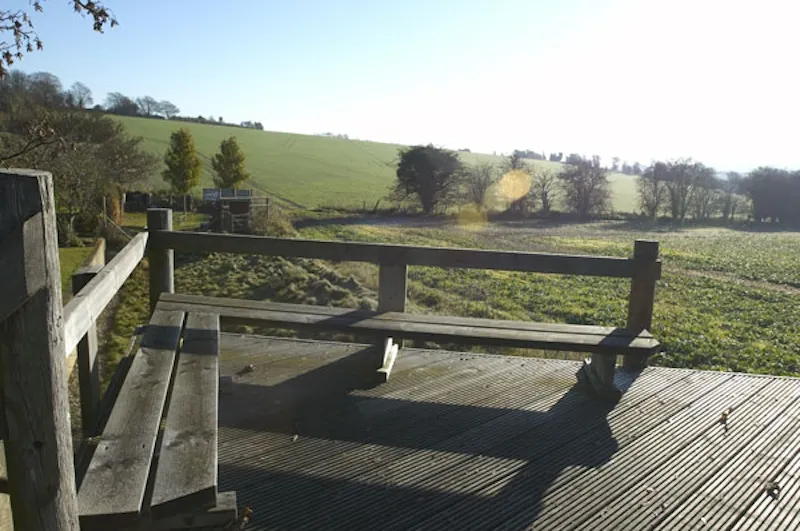 Views - country at Salisbury clapboard farmland, L603 (photo 6)