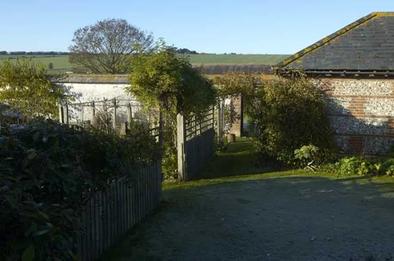 Salisbury clapboard farmland, L603 (photo 10)