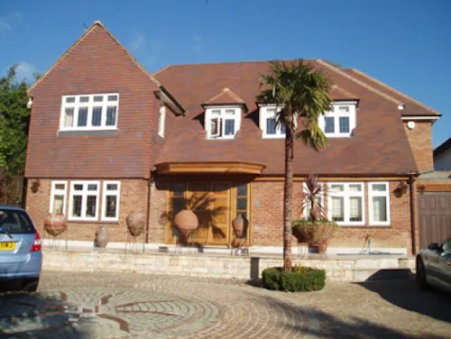 80s Barnet detached house, D1826