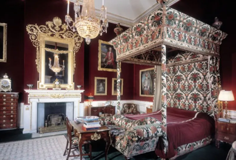 Bedroom at Grand estate in Northampton, A1117 (photo 19)