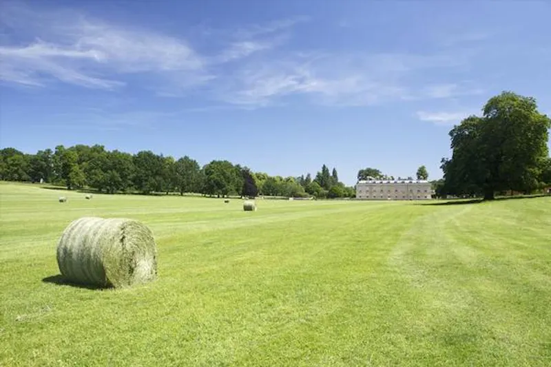 Grand estate in Northampton, A1117 (photo 51)