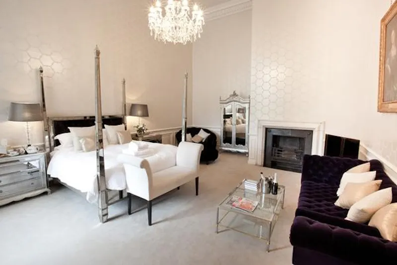 Bedroom at Grand estate in Northampton, A1117 (photo 21)