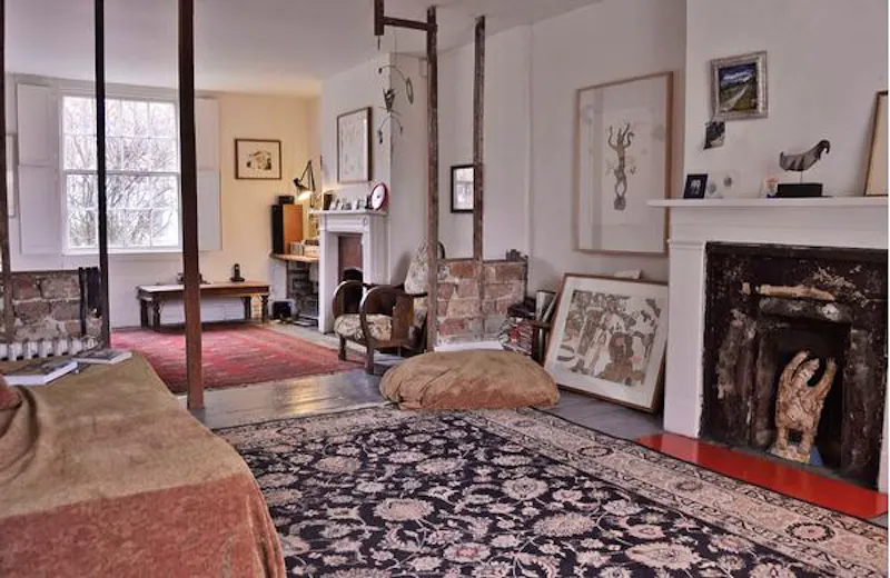 Fireplace at Unmodernised Stockwell House, A1153 (photo 4)