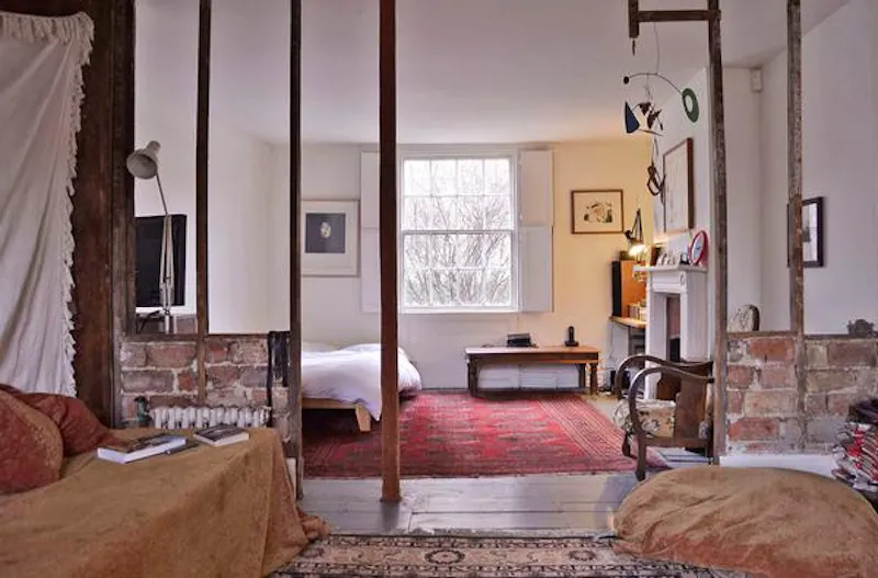 Unmodernised Stockwell House, A1153 (photo 6)