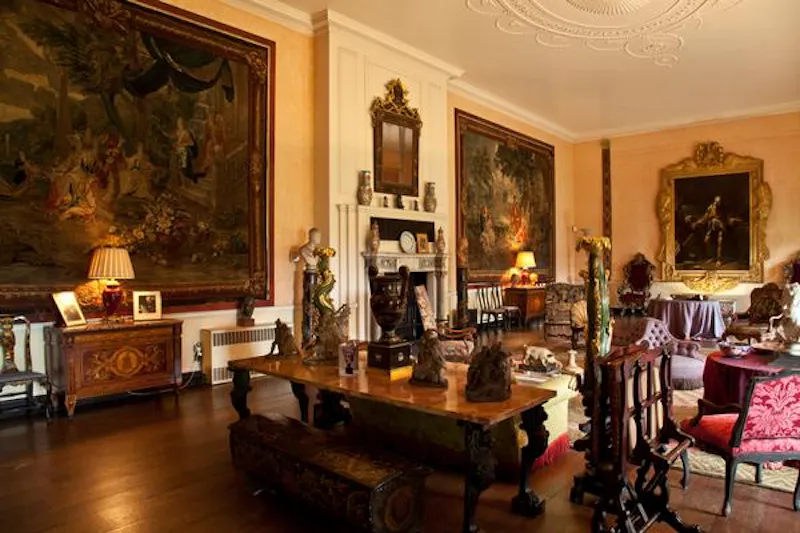 Drawing room at Historic house near Sheffield, A1144 (photo 2)