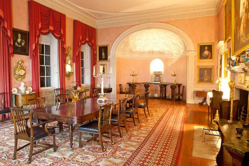Dining room at Historic house near Sheffield, A1144 (photo 3)