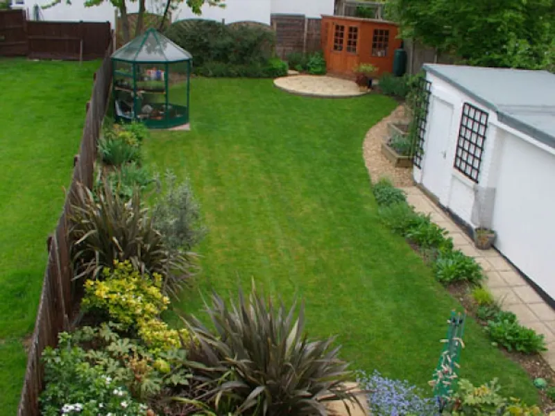 Garden at New Malden art deco semi  , D1887 (photo 7)