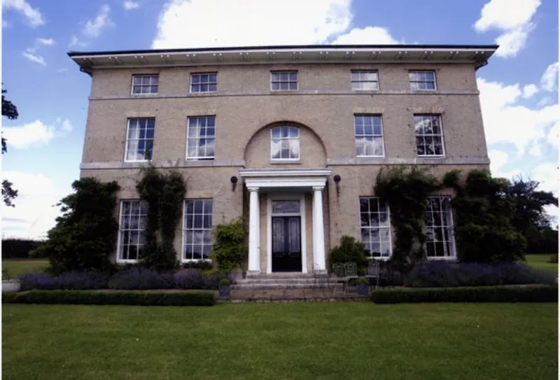 Elevated Georgian Suffolk house, M264 (photo 1)