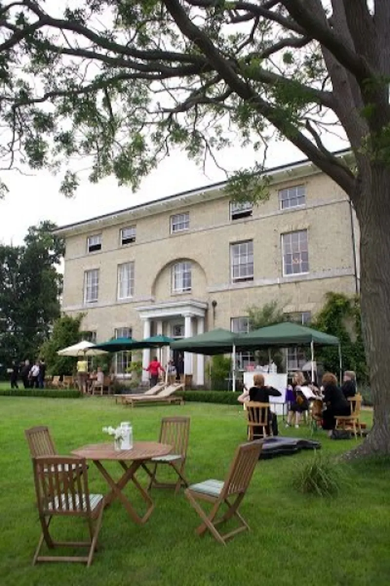 Elevated Georgian Suffolk house, M264 (photo 18)