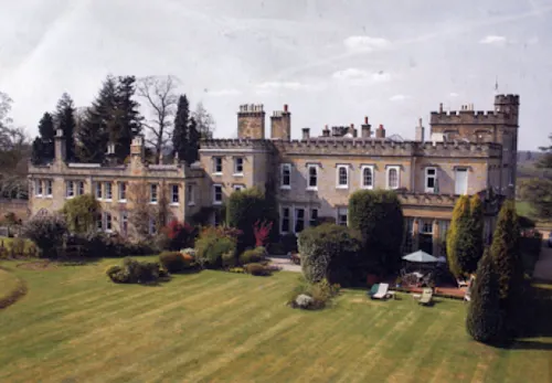 Wing of Grade II Horsham estate, A1172