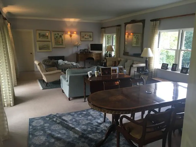Dining room at Riverside Cookham house, D1835 (photo 5)