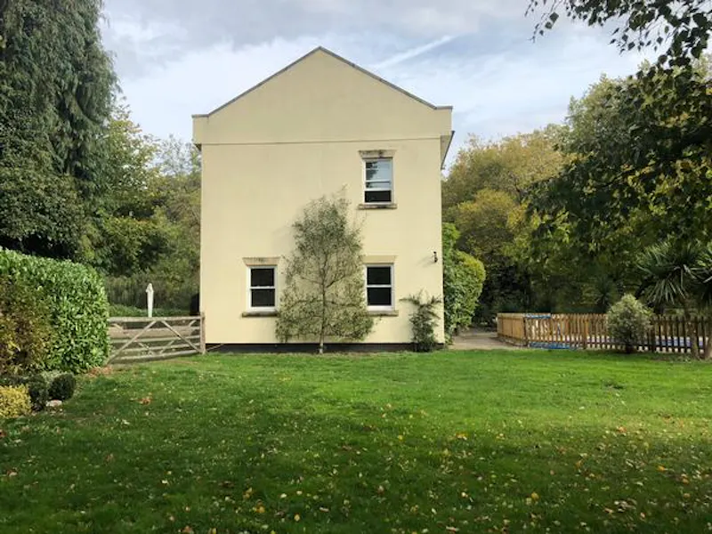 Riverside Cookham house, D1835 (photo 27)