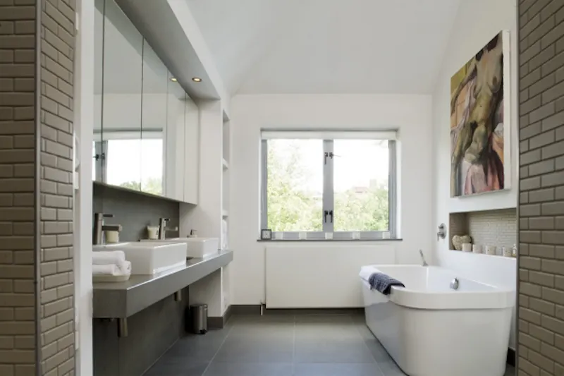 Bathroom at Contemporary Brondesbury home, D1862 (photo 32)