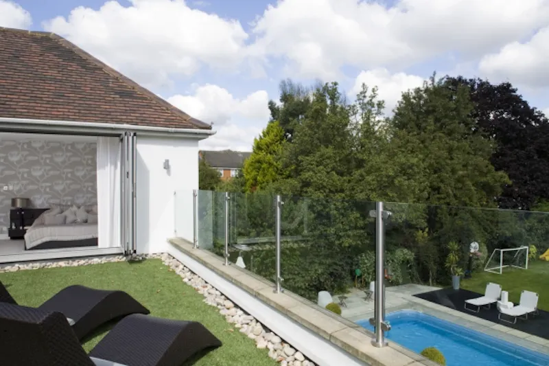 Balcony at Contemporary Brondesbury home, D1862 (photo 76)