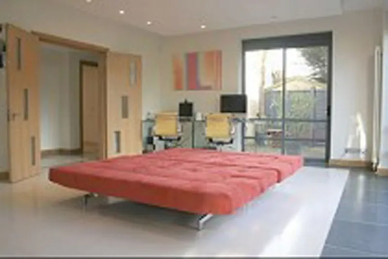 Modern Finchley family home, K262 (photo 10)