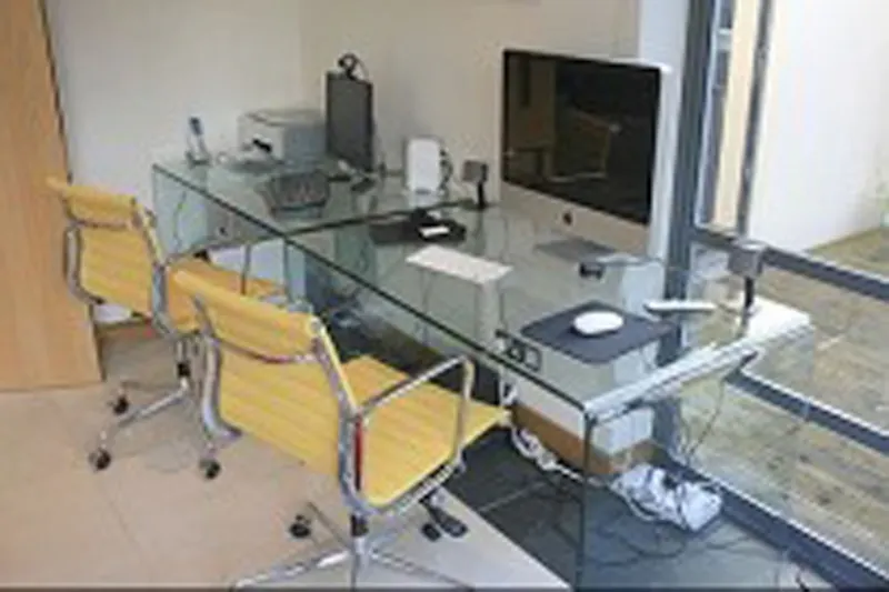 Study at Modern Finchley family home, K262 (photo 11)
