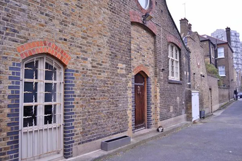 Colourful Kennington apartment, F816 (photo 1)
