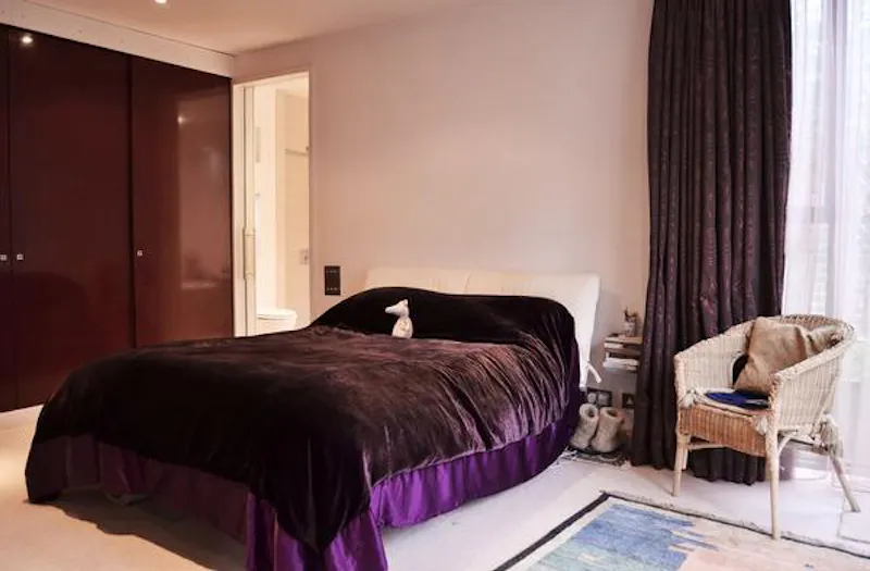 Bedroom at Colourful Kennington apartment, F816 (photo 24)