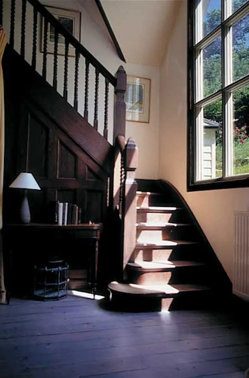 Staircase at Pretty Whitstable beach house, C697 (photo 5)