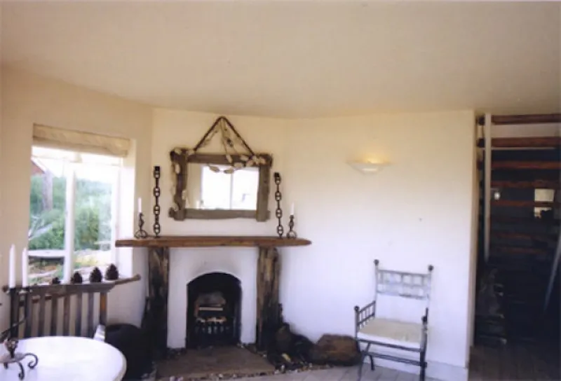 Fireplace at Camber beach house, C593 (photo 13)