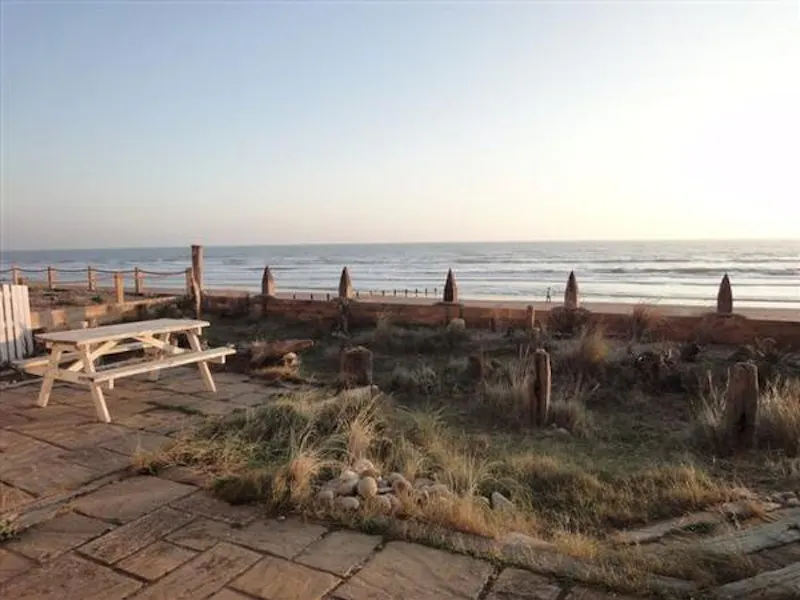 Camber beach house, C593 (photo 22)