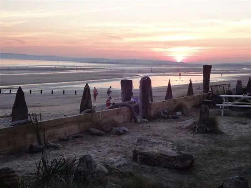 Camber beach house, C593 (photo 26)