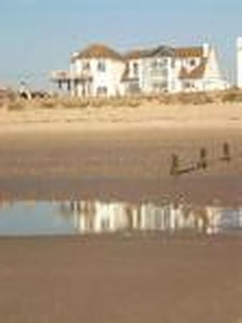 Camber beach house, C593 (photo 28)