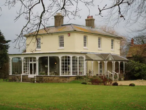 Merston country house, A1120