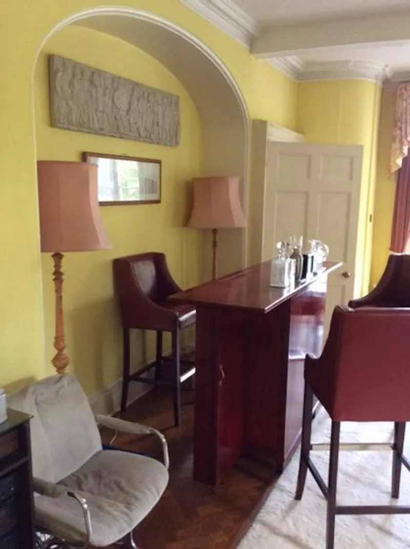 Country house in Leatherhead, B1239 (photo 5)