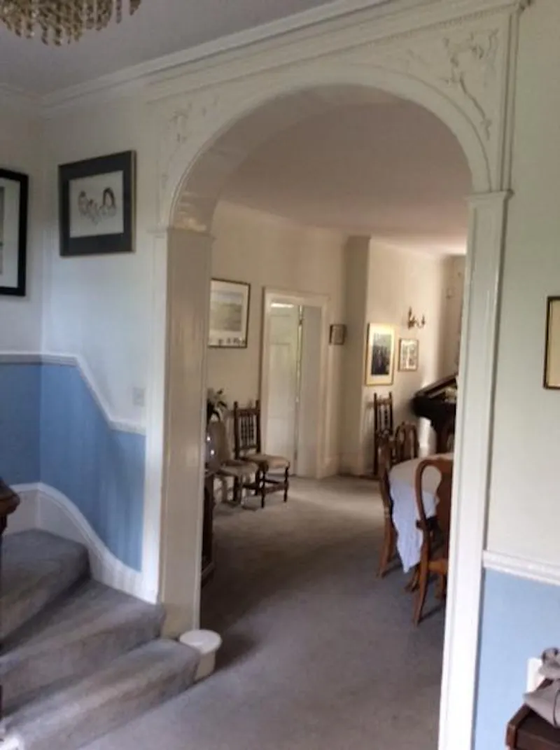 Country house in Leatherhead, B1239 (photo 7)
