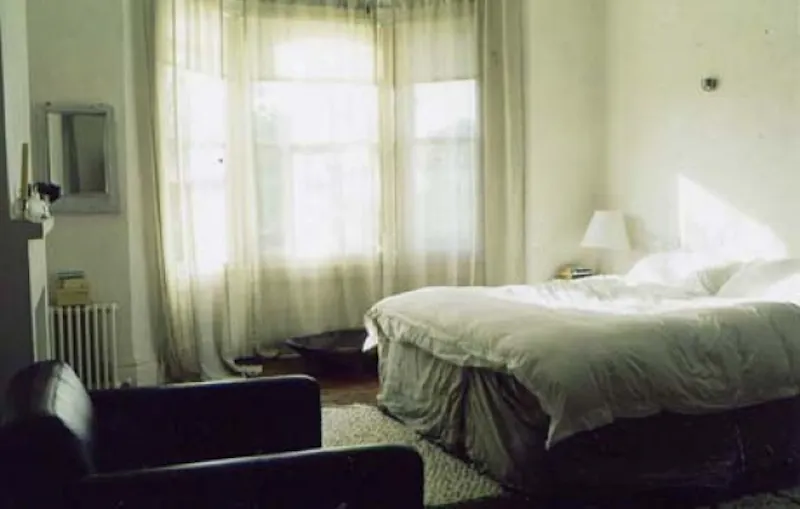 Bedroom at Hove apartment, B1318 (photo 5)
