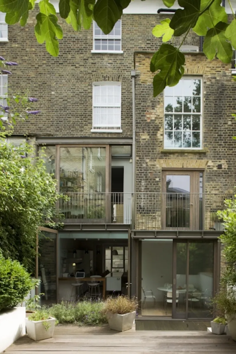 French doors at Modern Islington townhouse, A938 (photo 17)