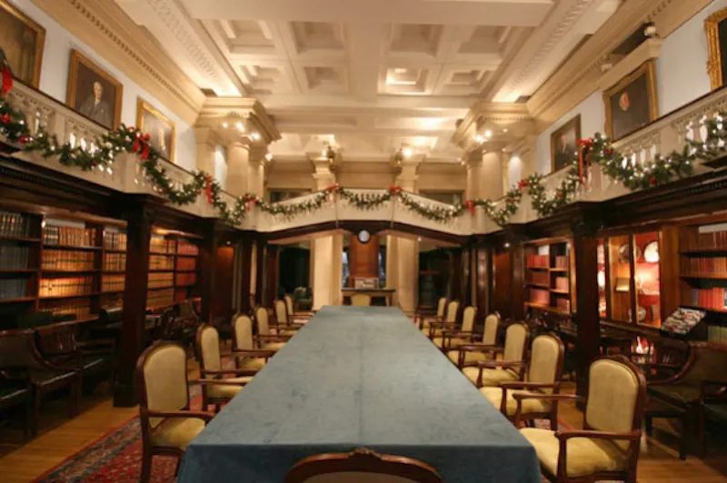 Boardroom at Grand Moorgate events hall, Q35 (photo 7)