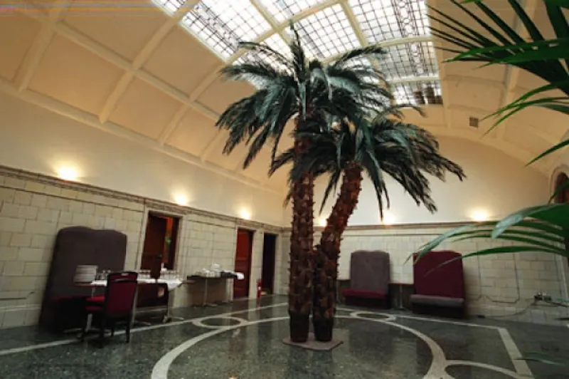 Central London hotel, R687 (photo 7)
