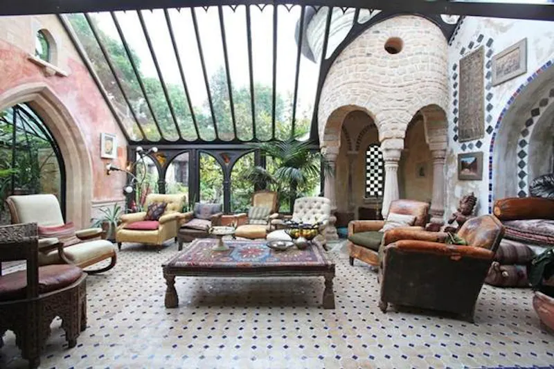 Conservatory at Gaudi-inspired Reading house, D1892 (photo 9)