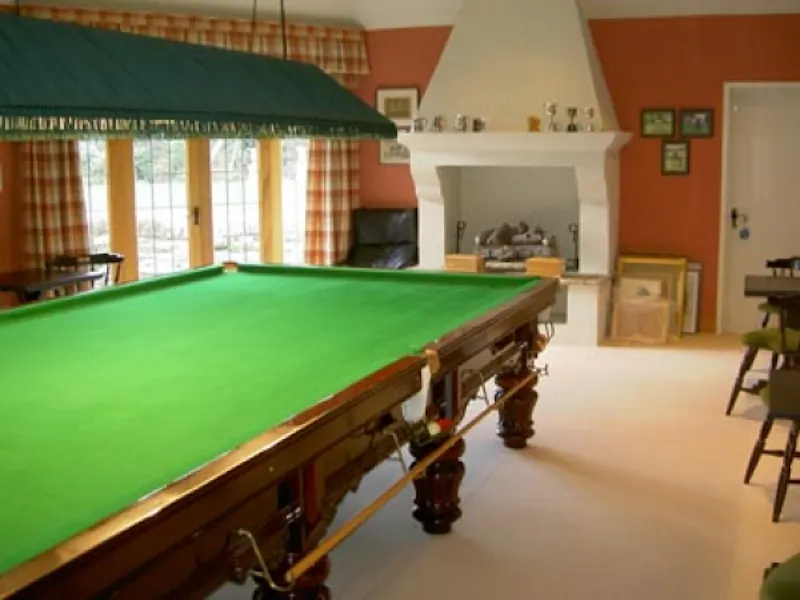Games room at Twickenham Arts & Crafts house, D1914 (photo 5)