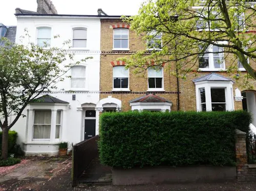 Terraced Clapham townhouse , B1432