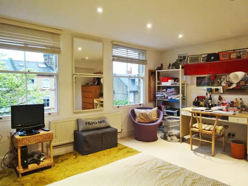 Terraced Clapham townhouse , B1432 (photo 18)