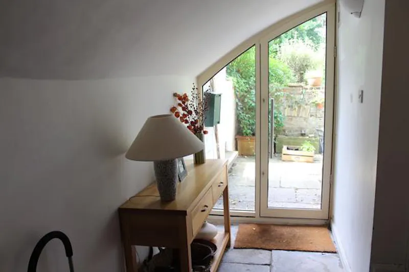 Entrance hall at Ground floor flat in Thornton Heath, F868 (photo 2)