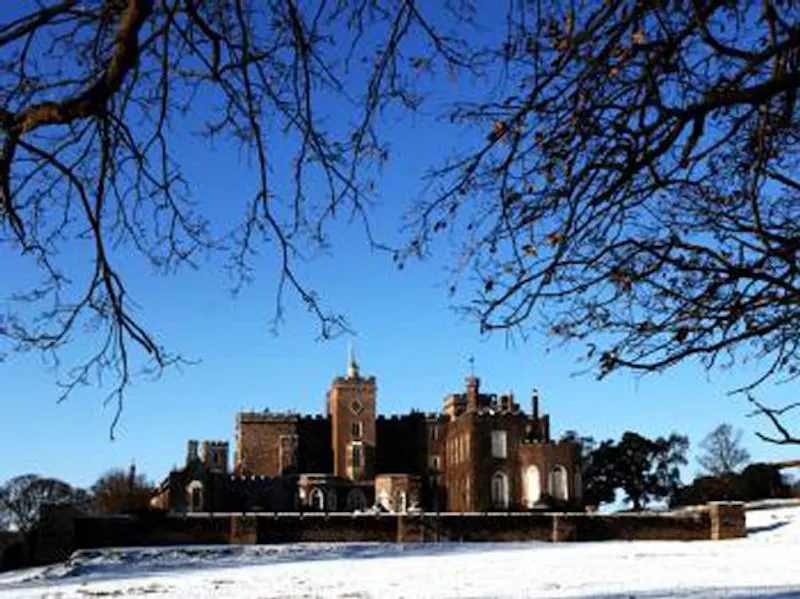 Remarkable castle in Exeter, G266 (photo 20)