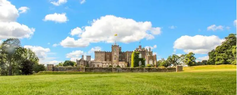 Remarkable castle in Exeter, G266 (photo 24)